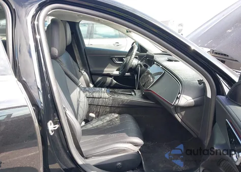 2025 Mercedes-Benz E 350 350 from USA, damaged, VIN W1KLF4GB7SA123937